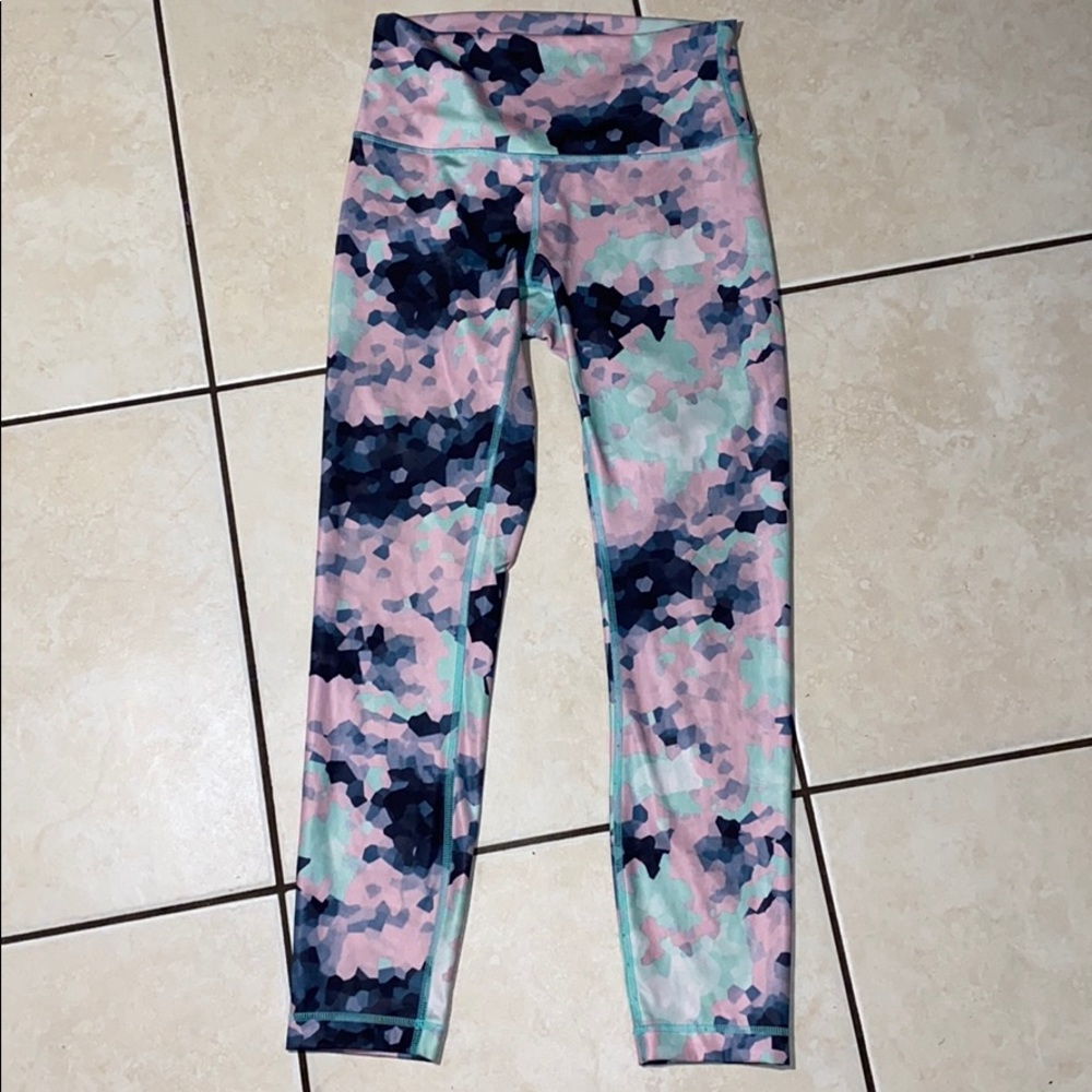 Lululemon high times clouded dreams leggings